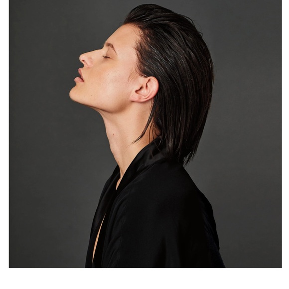 NEW FULL SIZE BUMBLE AND BUMBLE SUMOGEL 50 ml - Picture 2 of 6